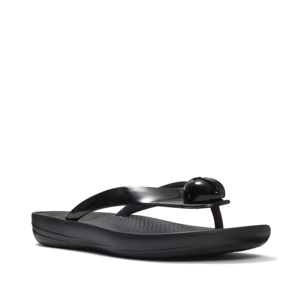 FitFlop Iqushion Glossy Flip-Flops, Main, color, Black