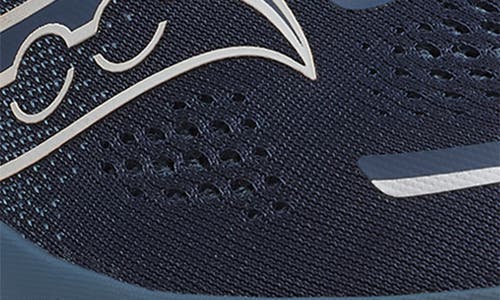 Saucony Guide 18 Running Shoe In Navy/apricot
