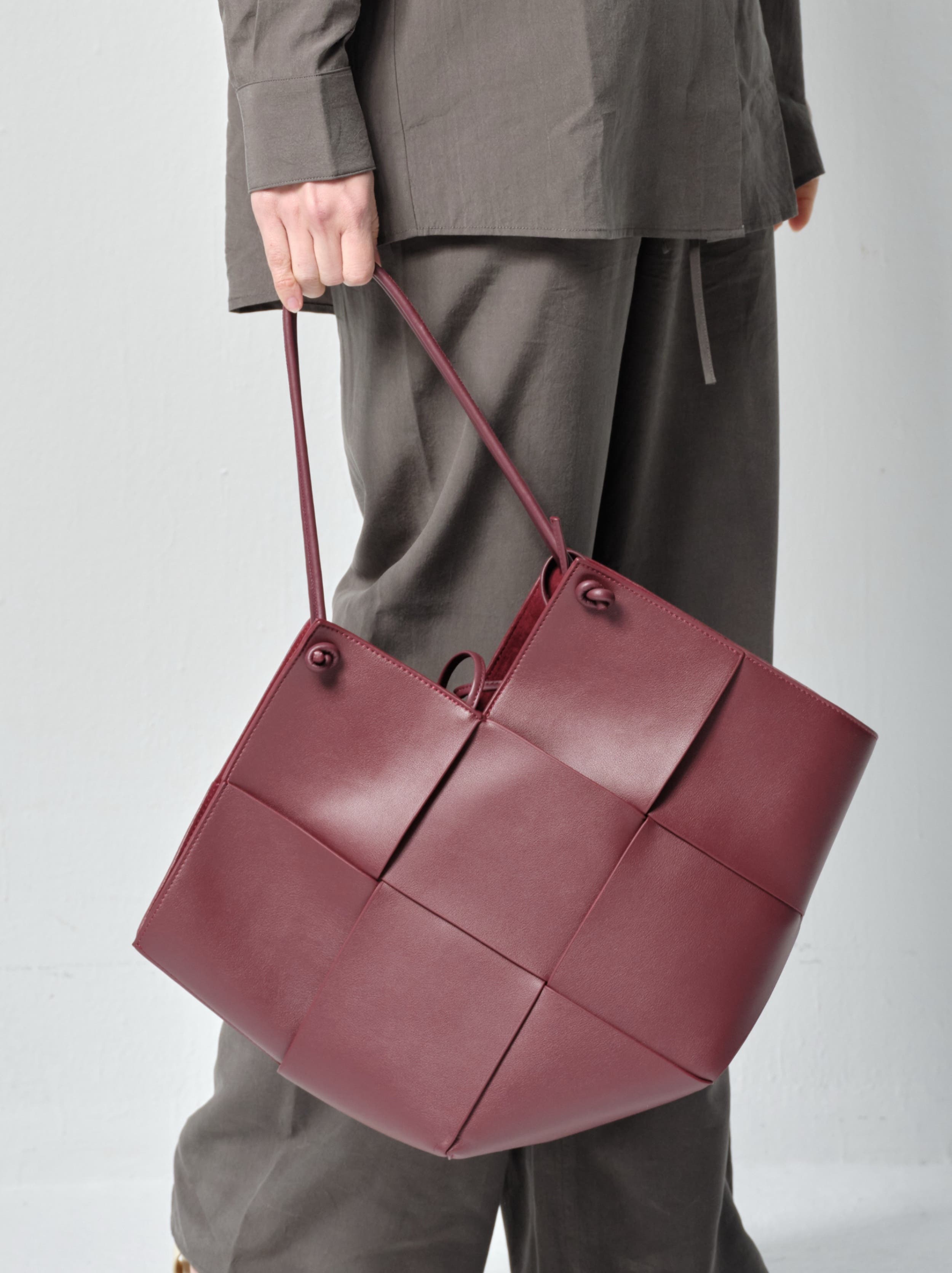 Taylor Tote, Alternate, color, Plum