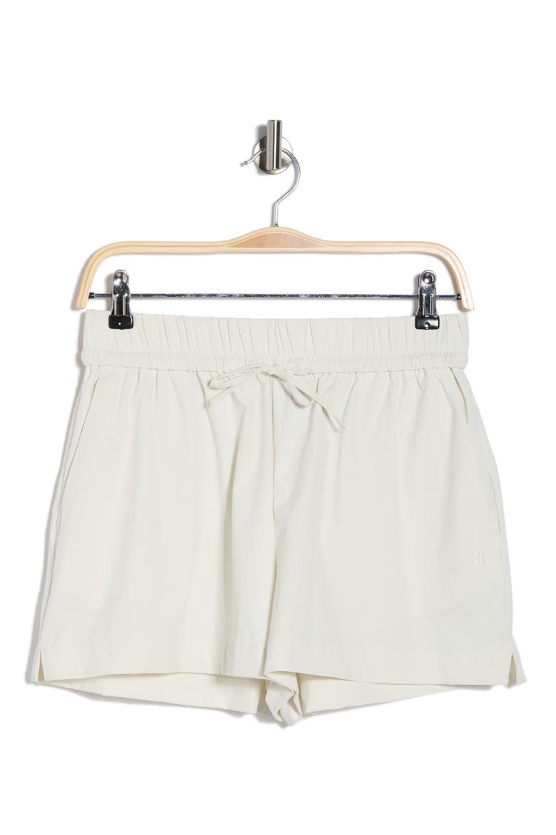 Summer City Shorts, Alternate, color, LILY WHITE