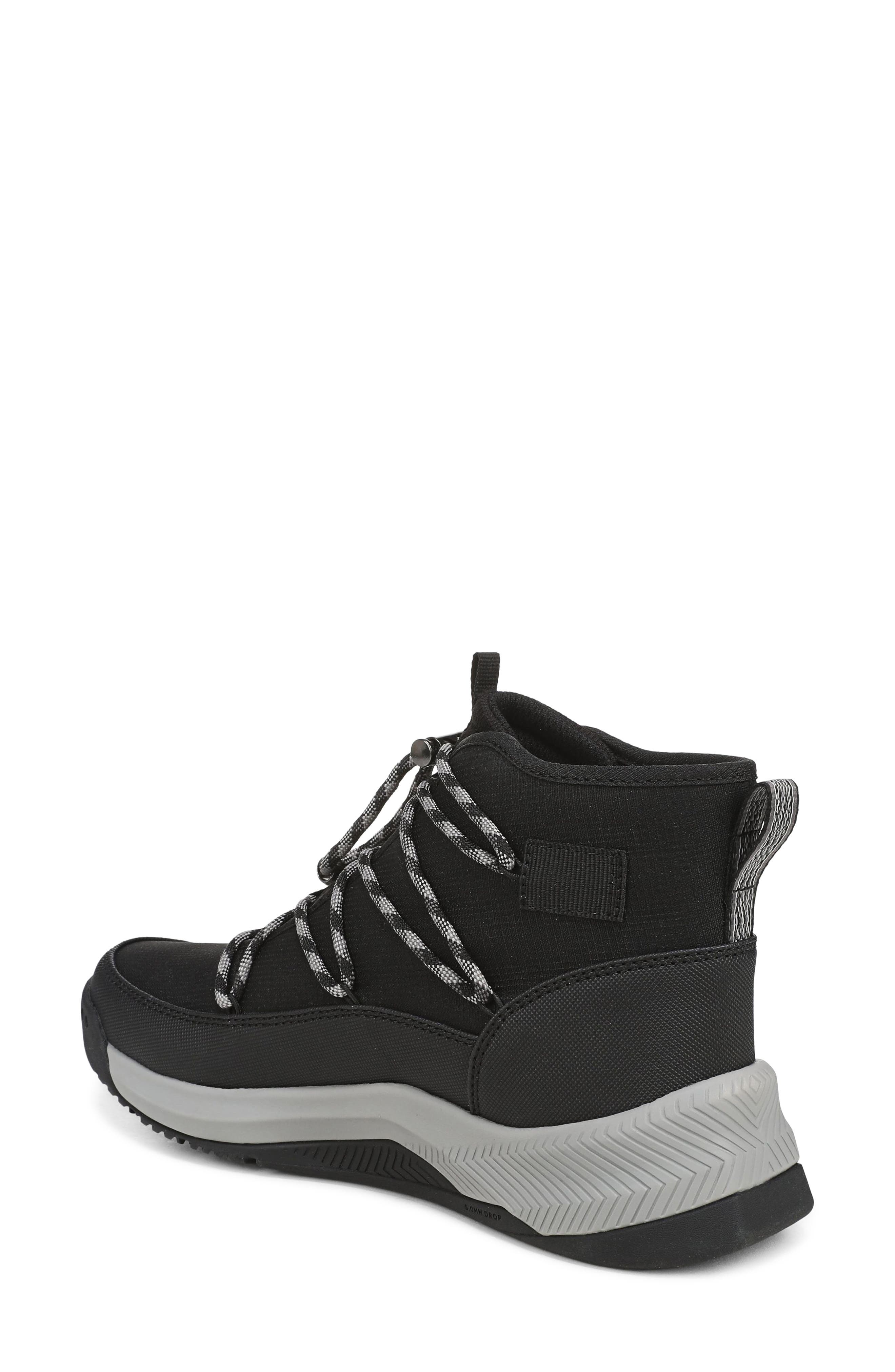 Astonish Cold Weather Bootie, Alternate, color, BLACK