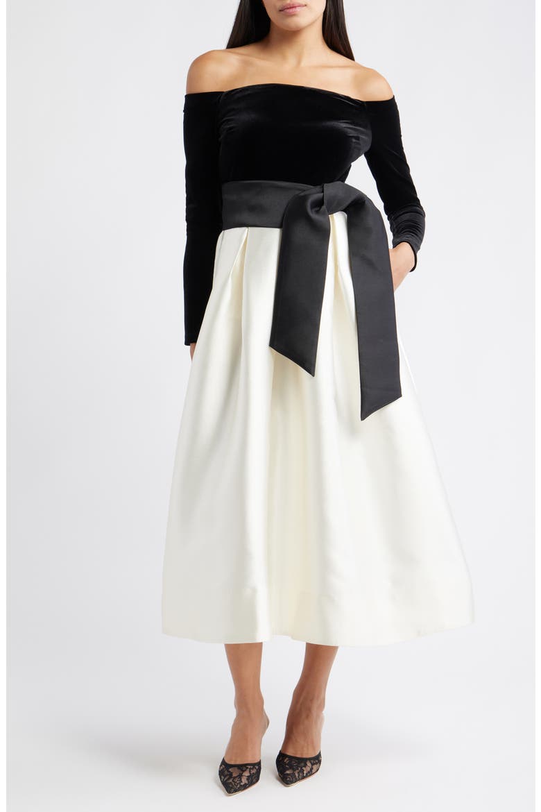 off white long sleeve velvet dress White Velvet Dress With Feathered Long Sleeves