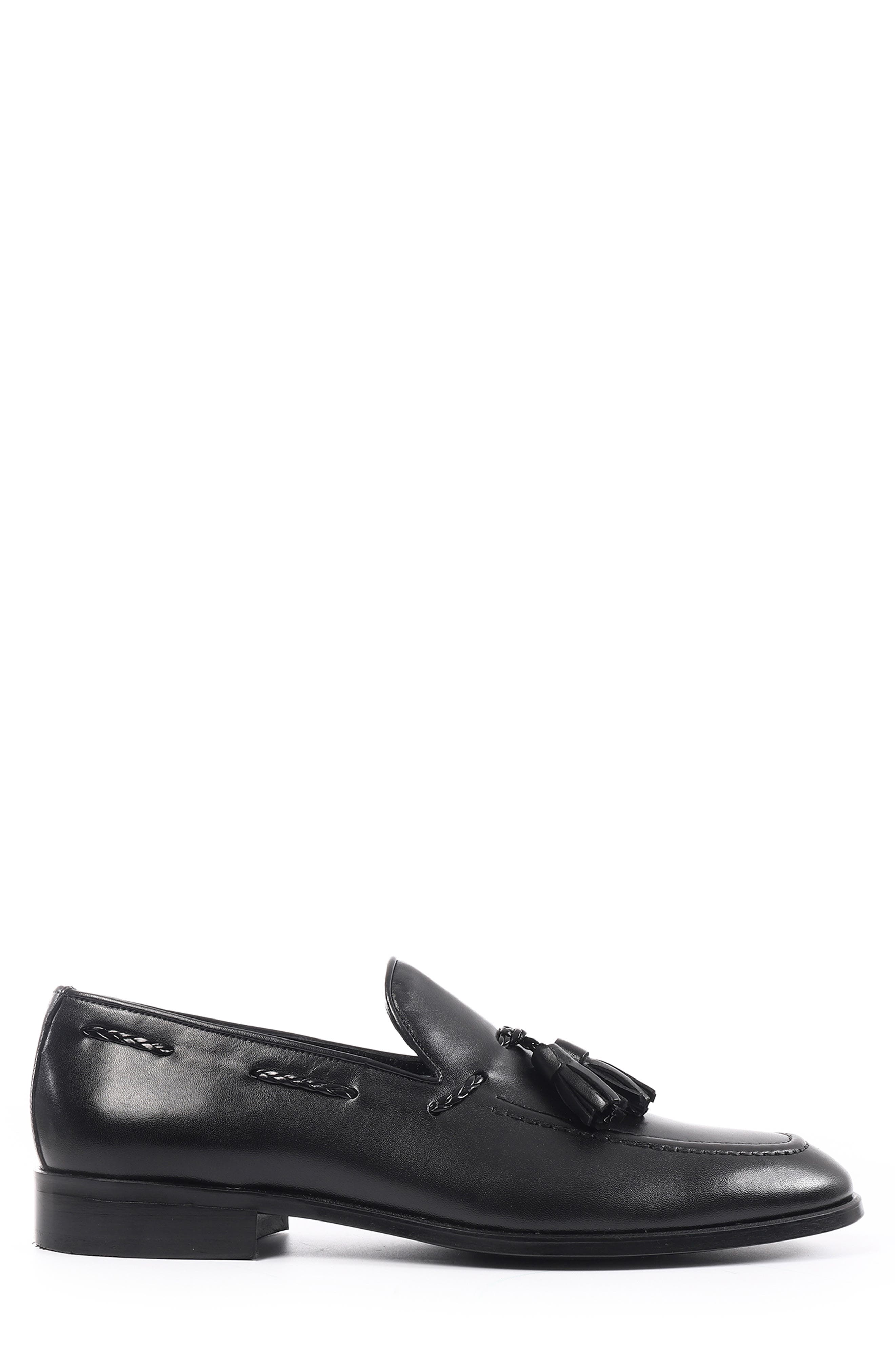 VELLAPAIS Fairfield Tassel Loafer, Alternate, color, Black