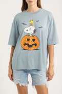 Vinyl Icons Oversize Peanuts® Pumpkin Graphic T-Shirt