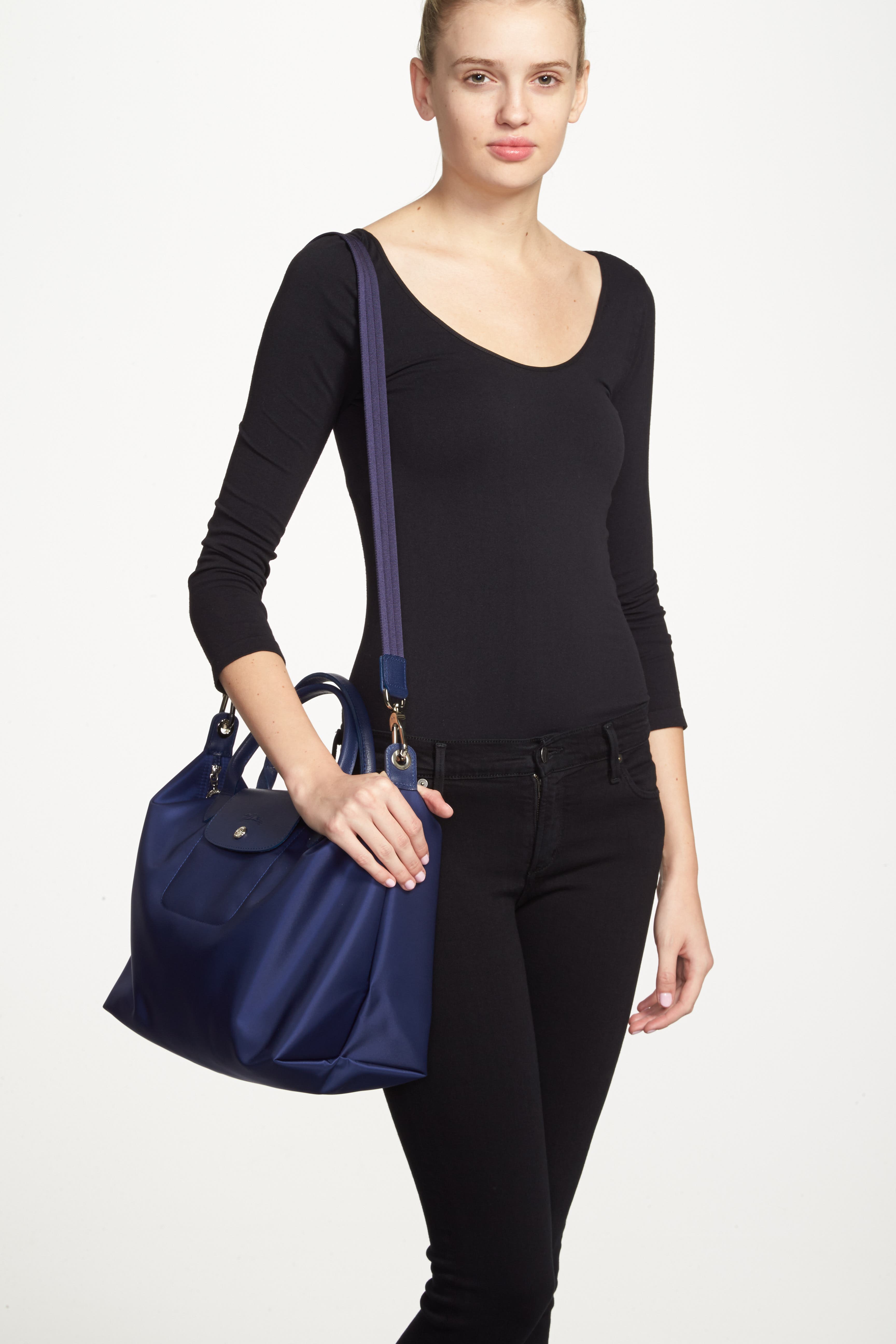 'Medium Le Pliage Neo' Nylon Top Handle Tote, Alternate, color, NAVY