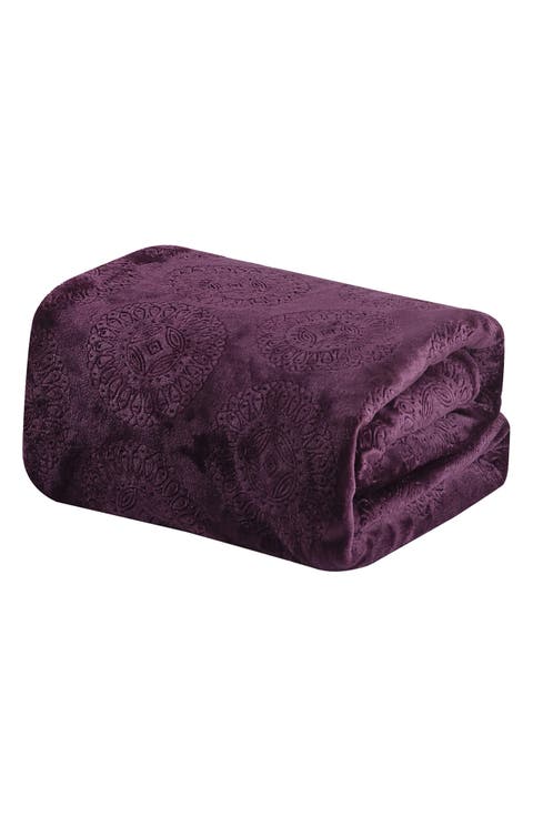 Super Soft Micro Plush Throw Blanket