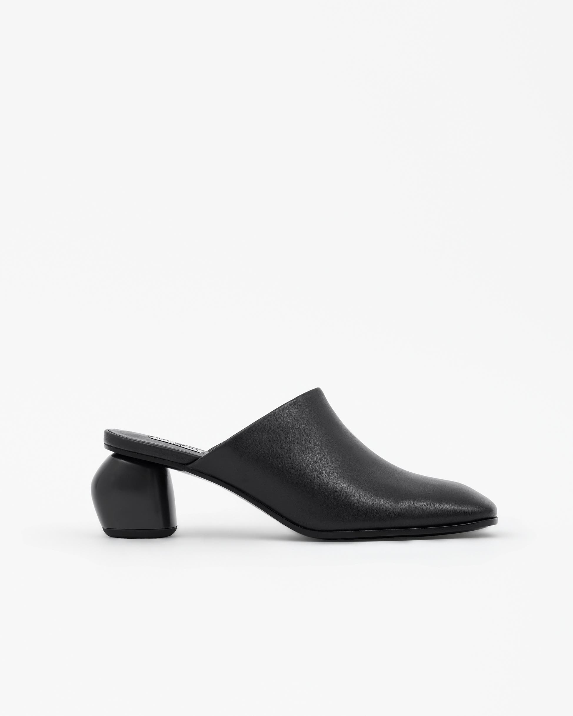 MI/MAI Junya Low Heeled Clog Mules, Main, color, Black