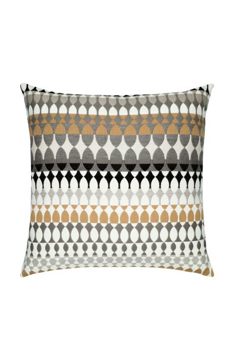 Modern Oval Indoor 
Outdoor Woven Accent Pillow