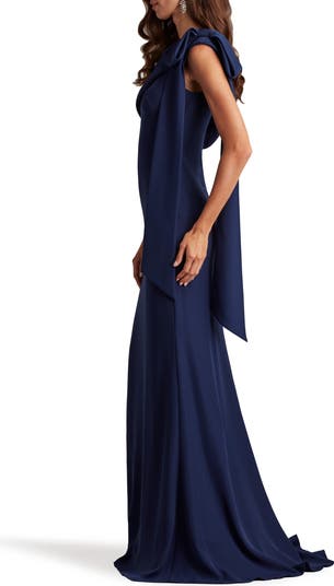 One-Shoulder Crepe Column Gown