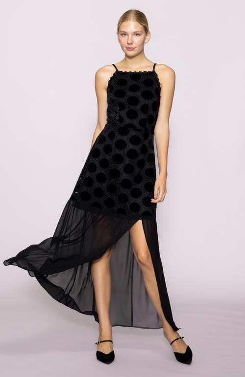 Melloday Lace Overlay Sleeveless Gown In Black