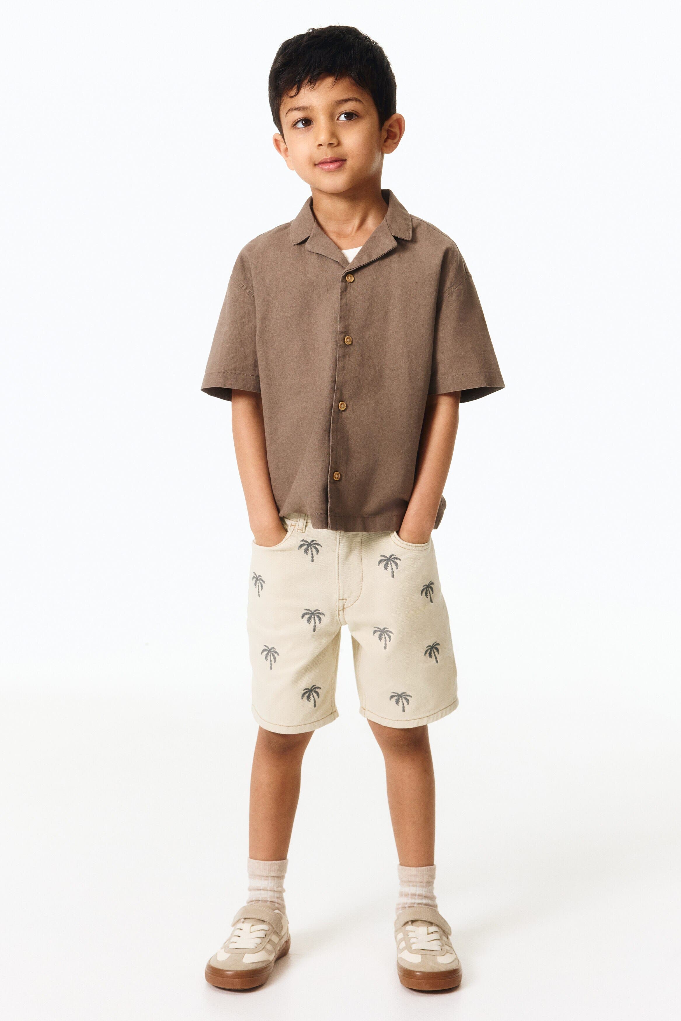 selected Light beige/palm trees