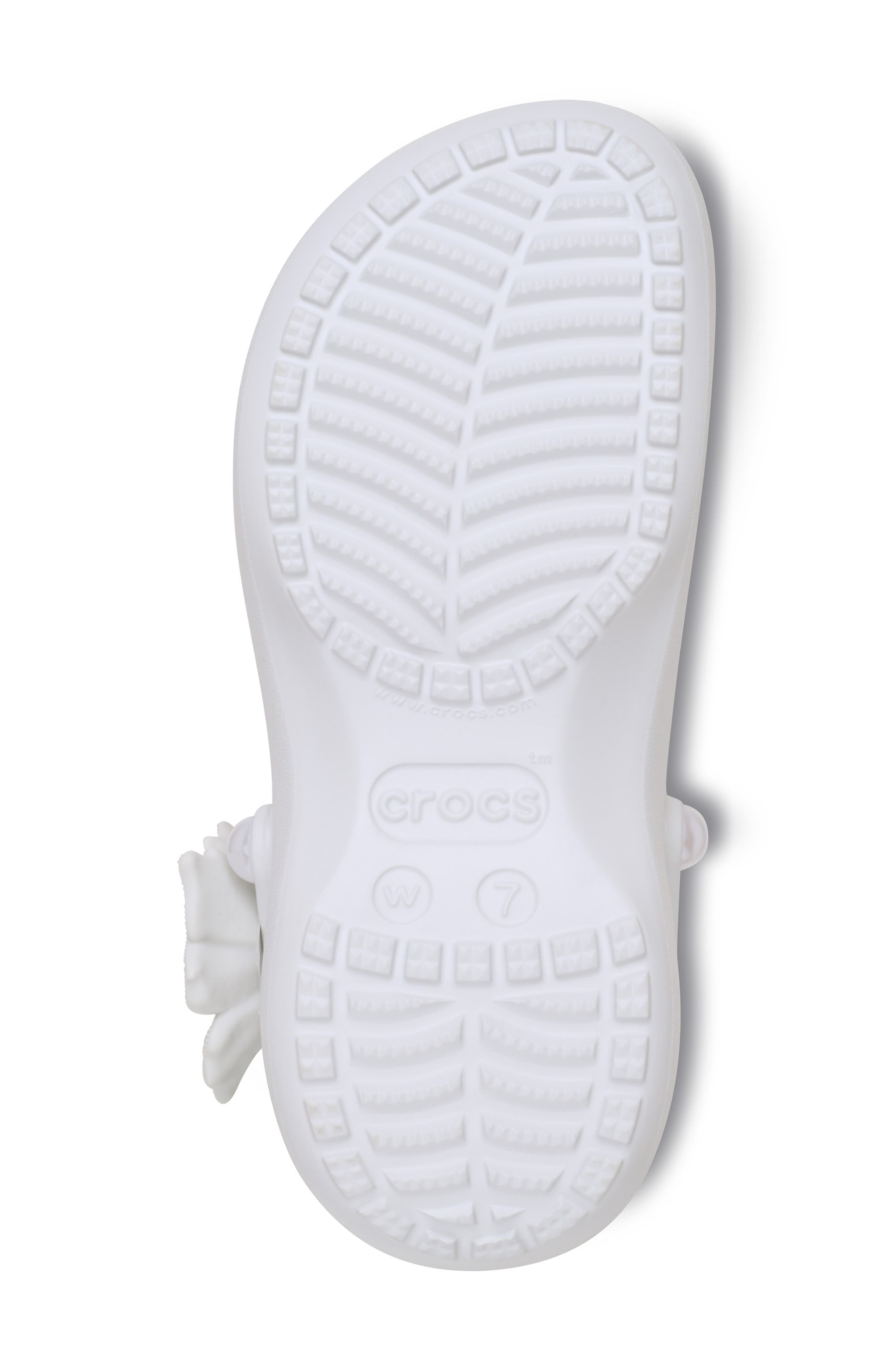 CROCS Classic Platform Bouquet Clog, Alternate, color, Moonlight