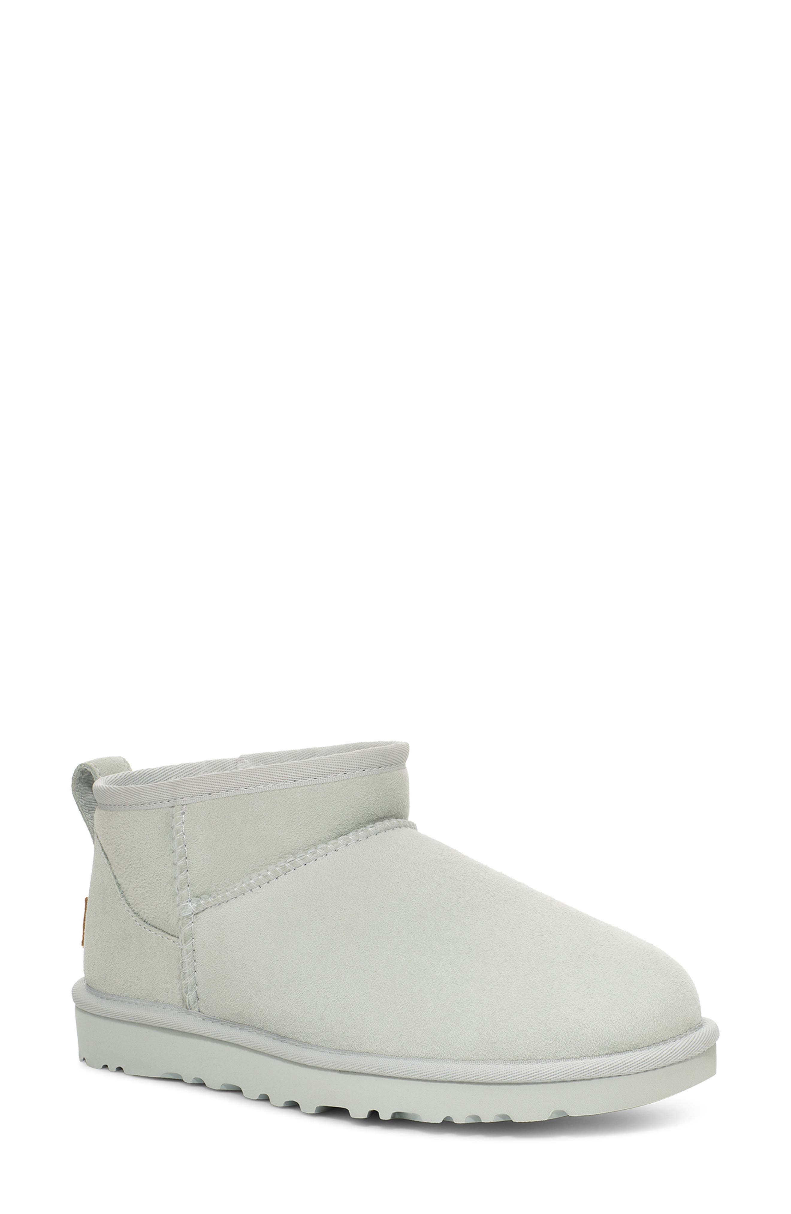 Ultra Mini Classic Boot