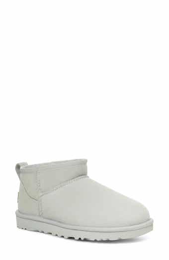 Ultra Mini Classic Boot
