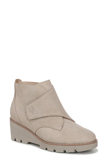 Vionic Abby Wedge Bootie In Gray
