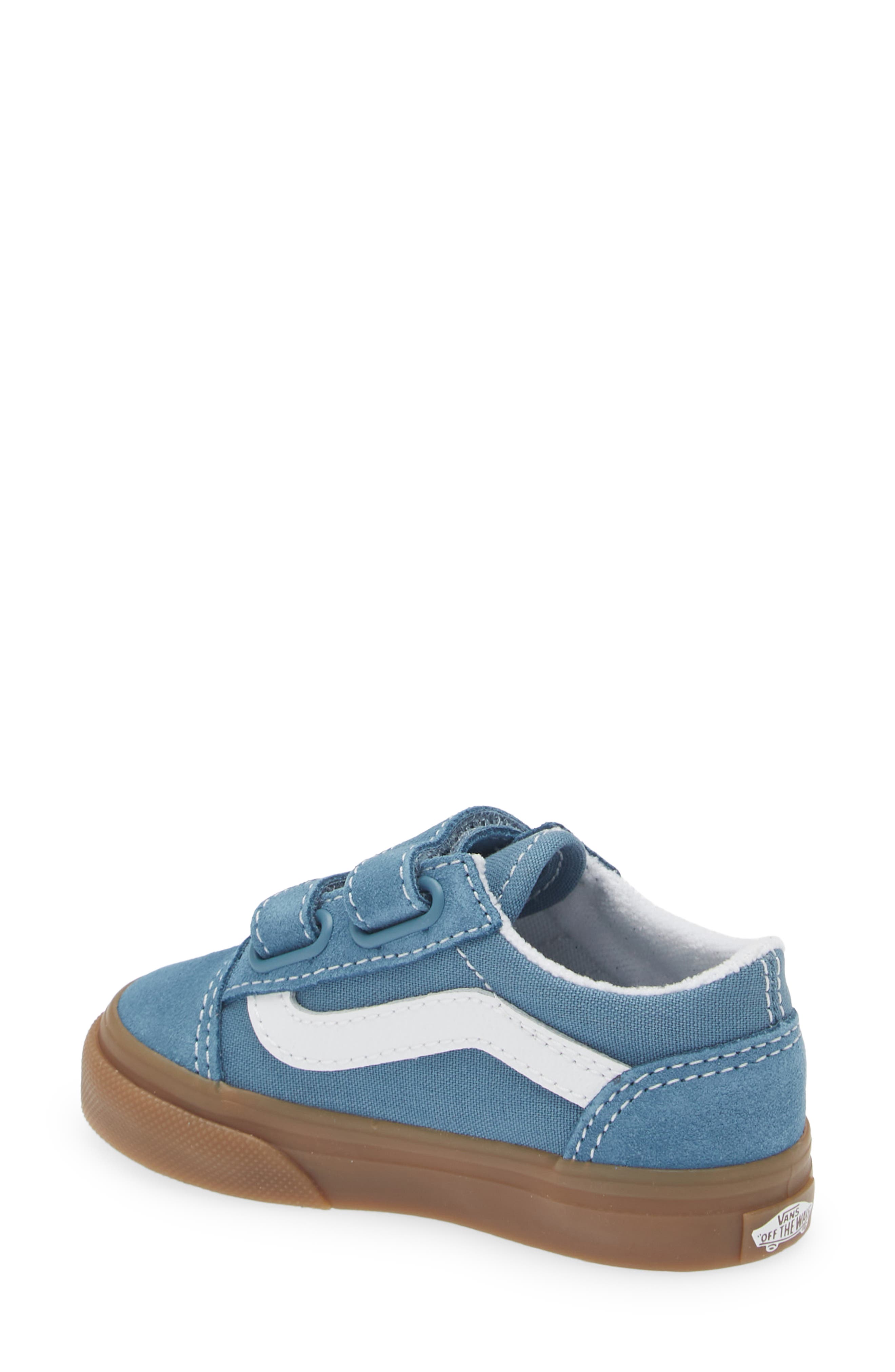 Vans Kids' Old Skool V Sneaker, Alternate, color, Blue/ True White