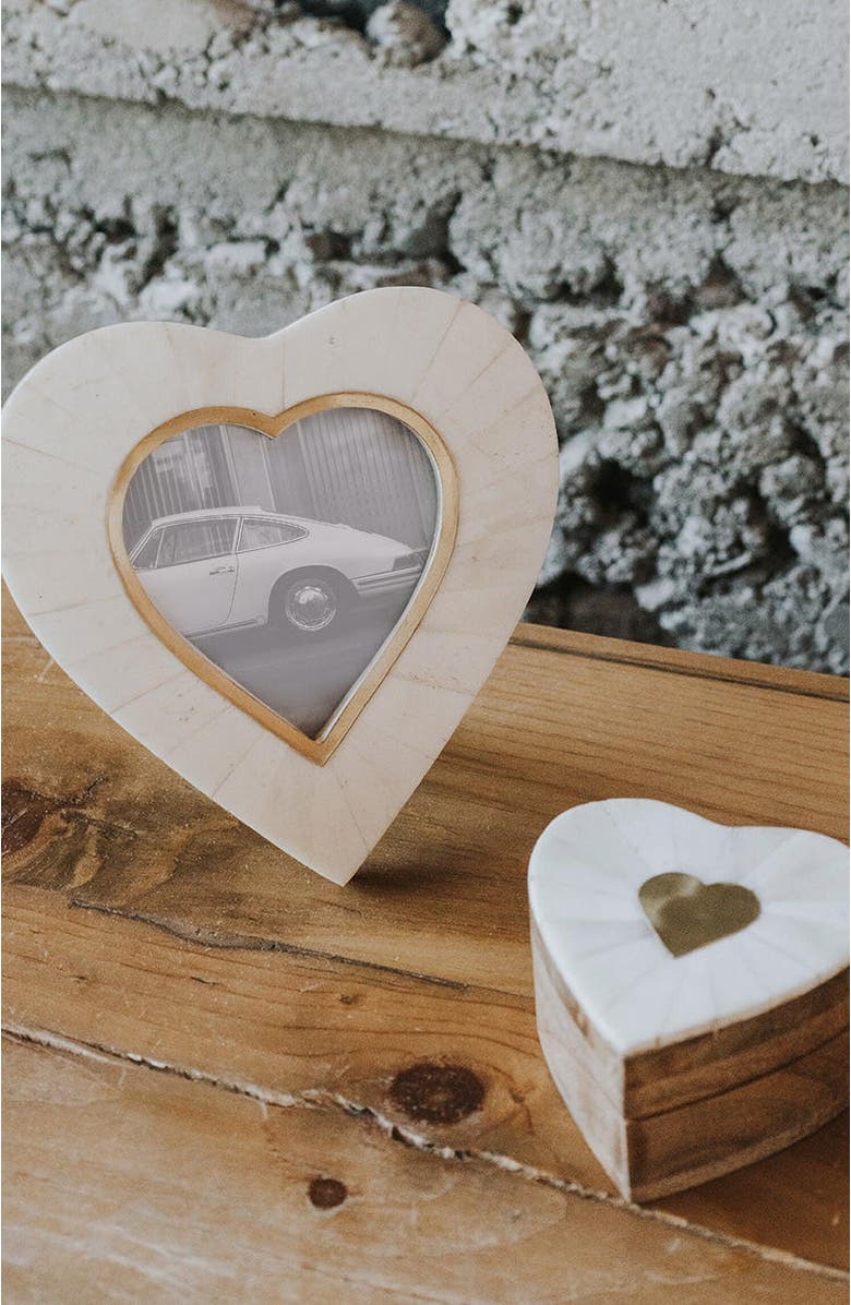 Matr Boomie Mukhendu Heart 3x3 Cream Picture Frame - Handmade, Alternate, color, White