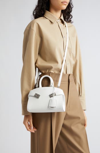 ハンドバッグ HUG MINI TOP HANDLE BAG Hug handbag (XS) - Women | Ferragamo