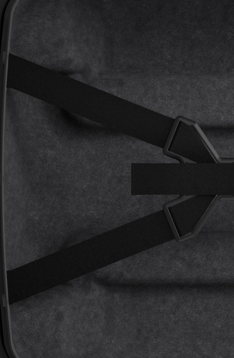 Thule Revolve Global 22-Inch Suitcase, Alternate, color,