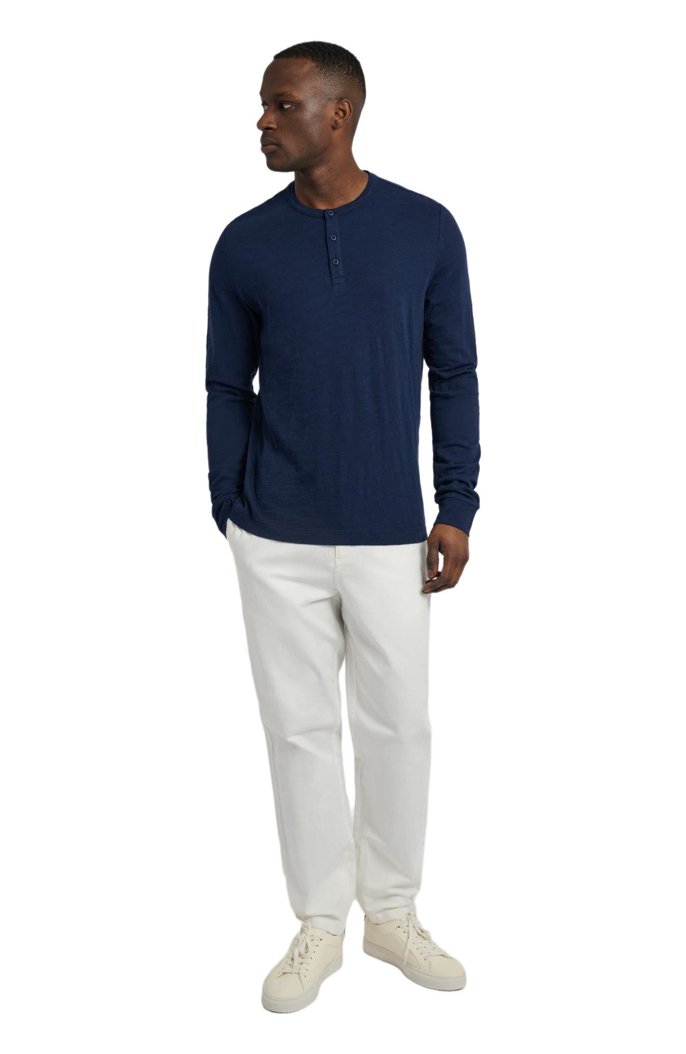 DEEP NAVY