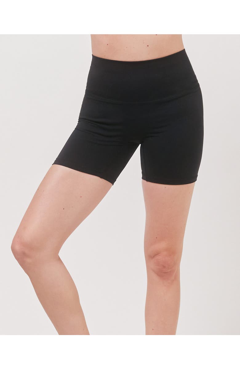 Rebody Active Hybrid Short High Waist 4", Alternate, color, Metropolis Black