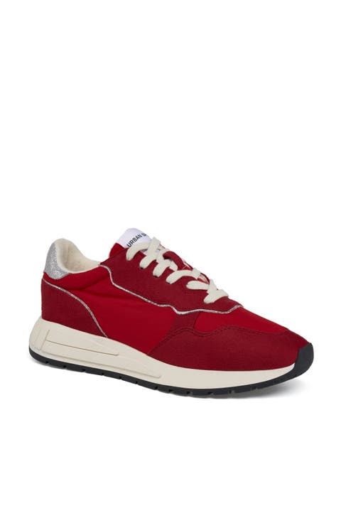 Sonio Sneaker (Women)