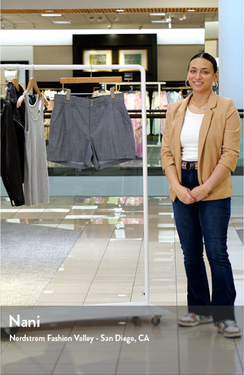 'Ab'Solution Skyrise Shorts, sales video thumbnail