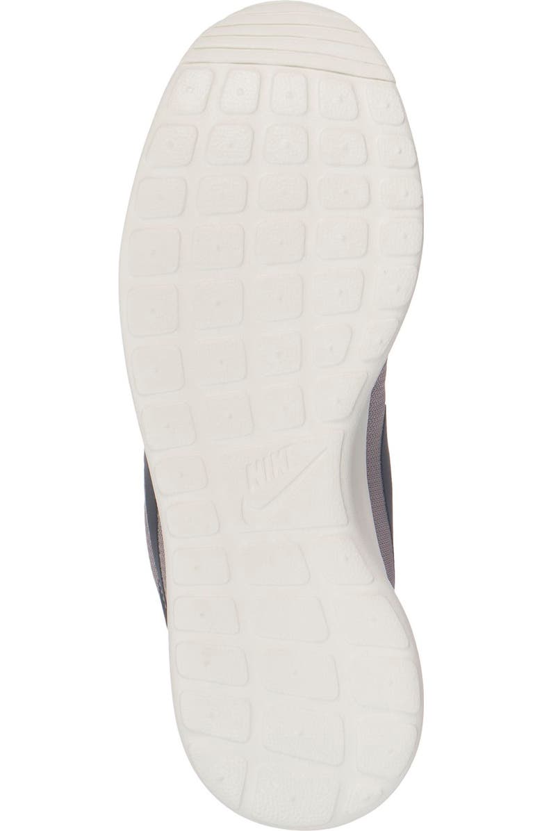 Nike Roshe One Running Shoe, Alternate, color, 205 Ltaupe/Black