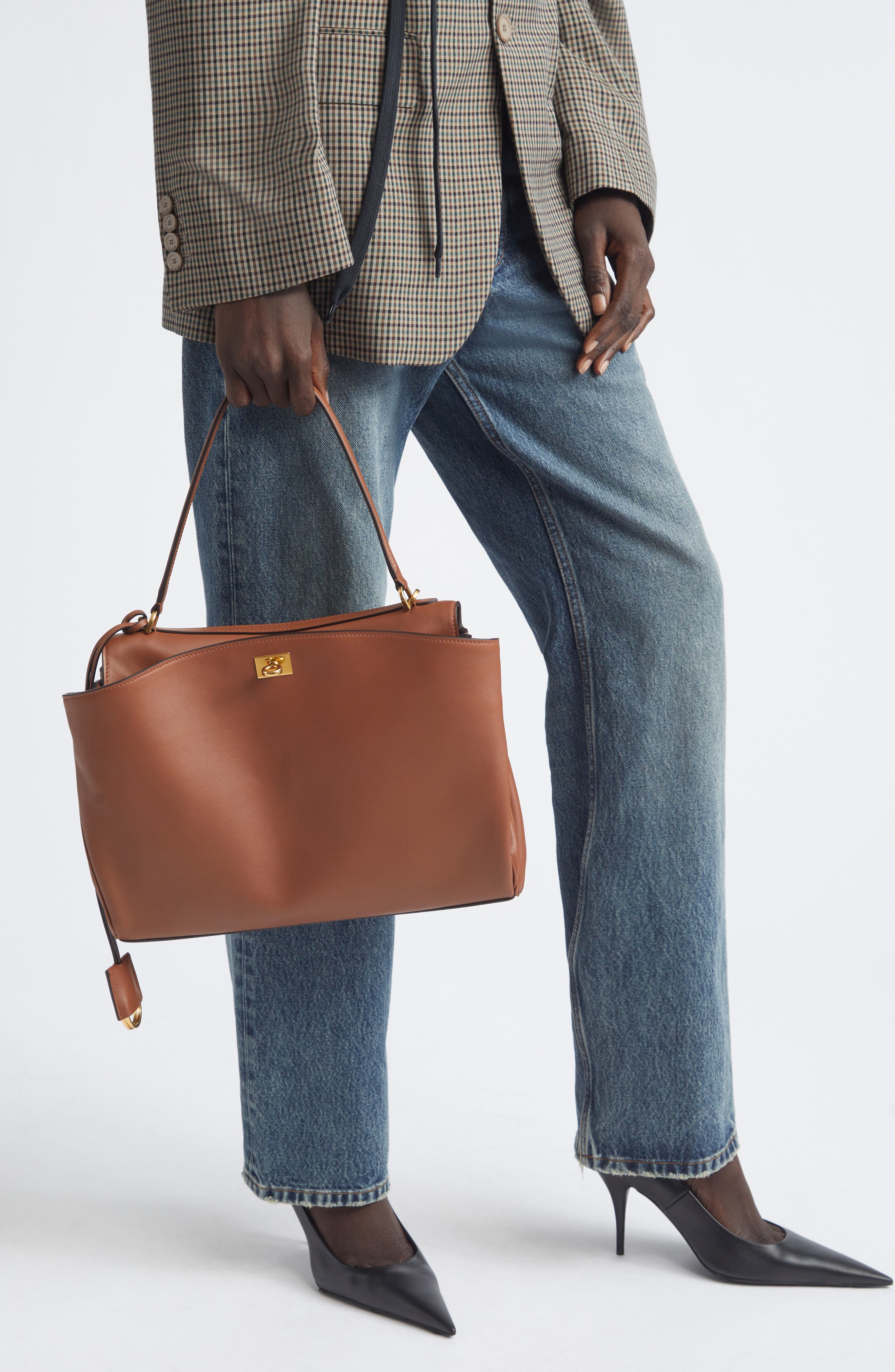Medium Rodeo Leather Handbag, Alternate, color, 2237 NEW TAN