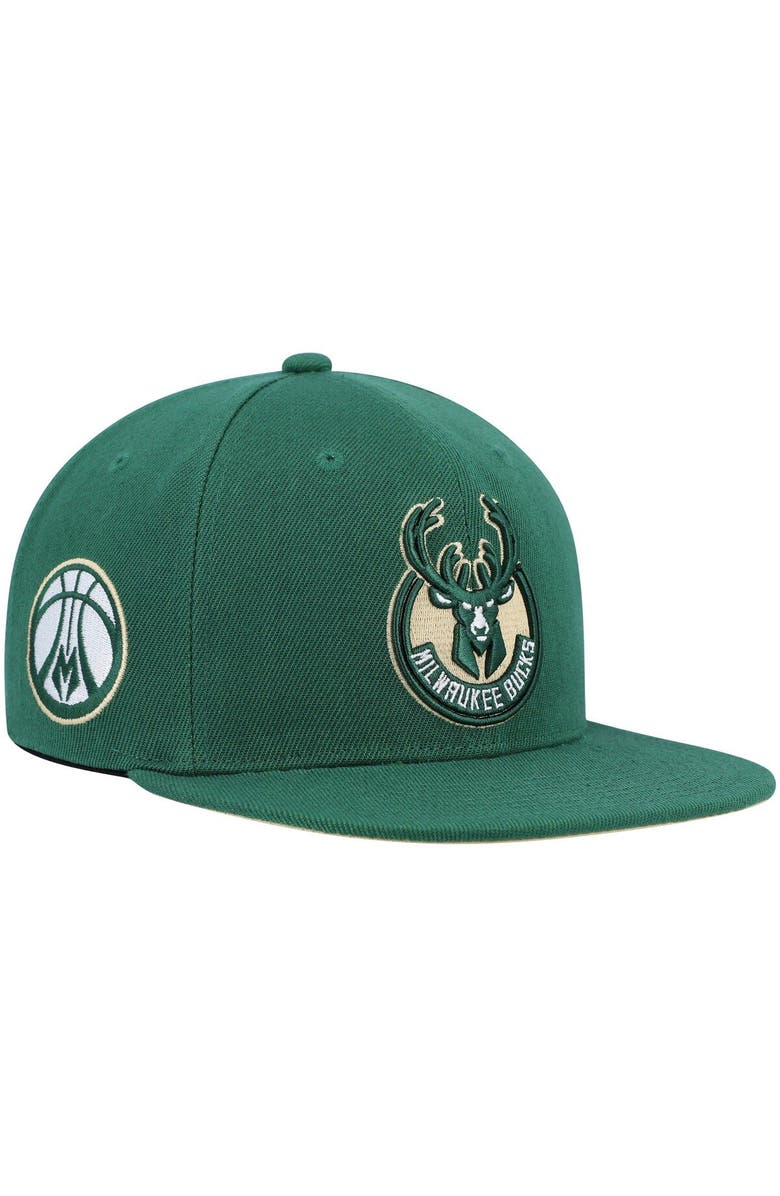 Mitchell & Ness Men's Mitchell & Ness Hunter Green Milwaukee Bucks Core Side Snapback Hat, Main, color,