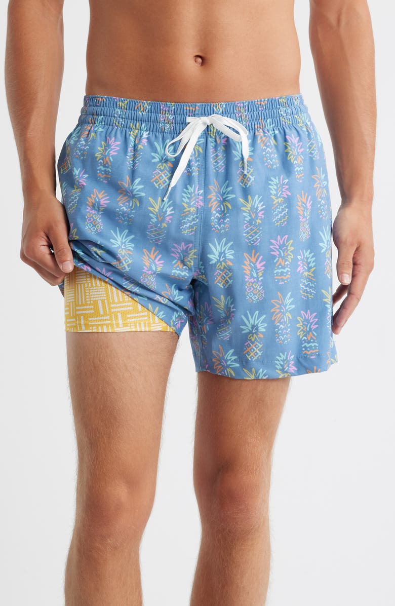 Chubbies The Pineapple Sketches 5.5-Inch Swim Trunks, Alternate, color, Bright Blue