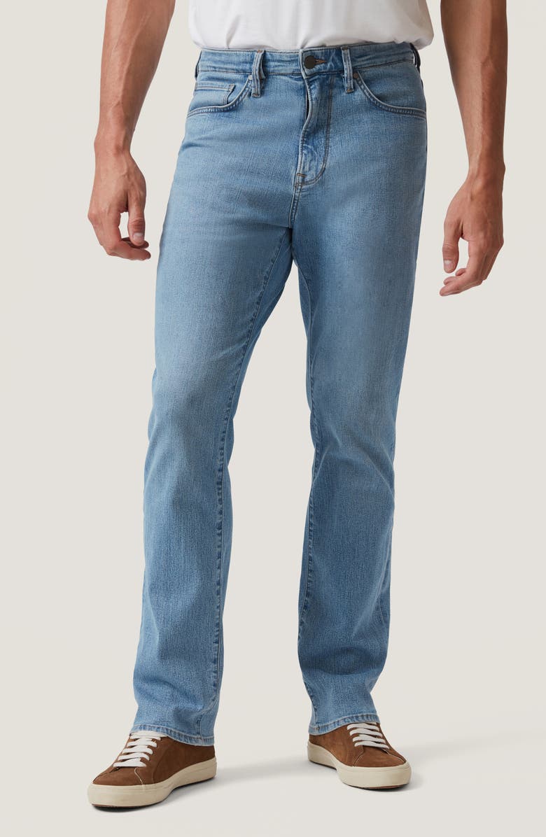 34 Heritage Charisma Relaxed Straight Leg Jeans, Main, color, Light Comfort