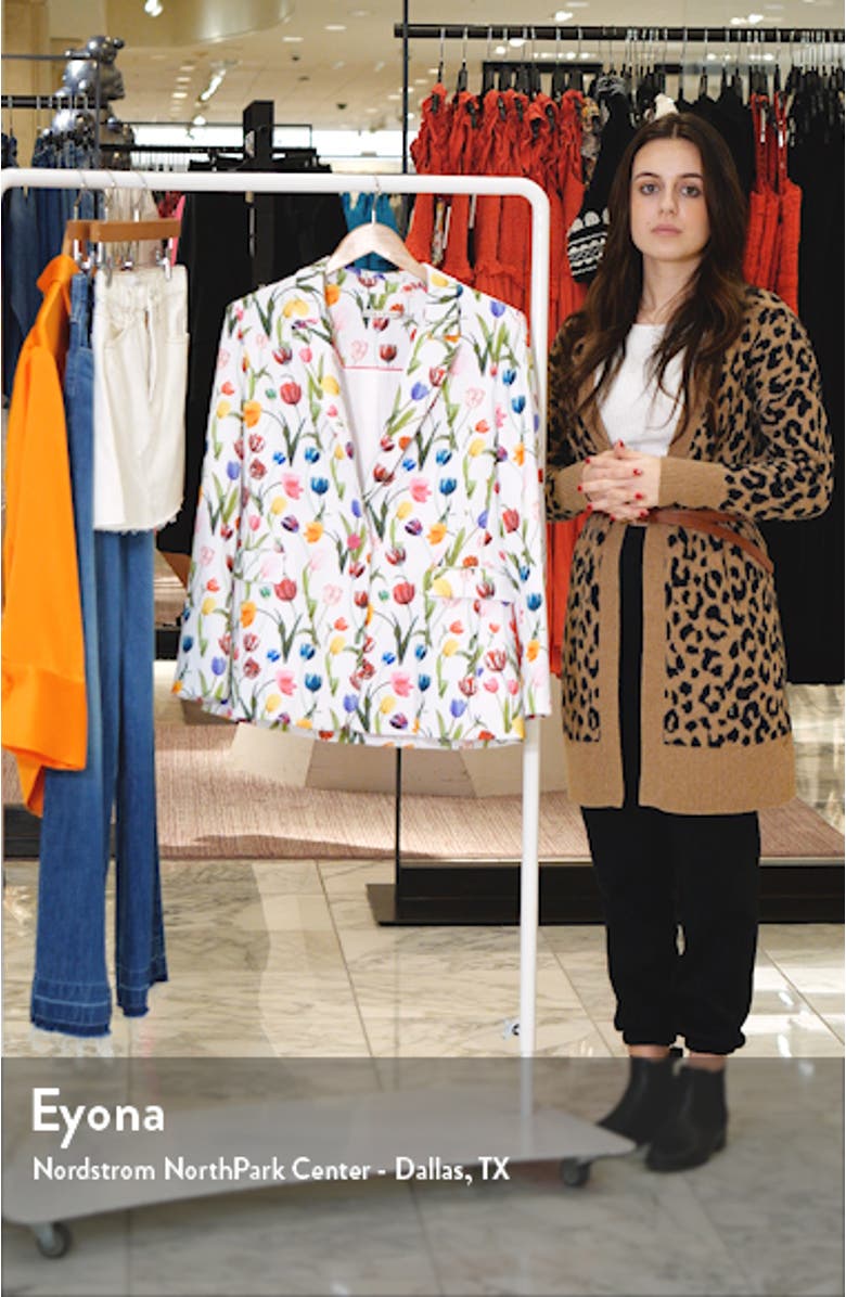 Macey Tulip Print Blazer, sales video thumbnail