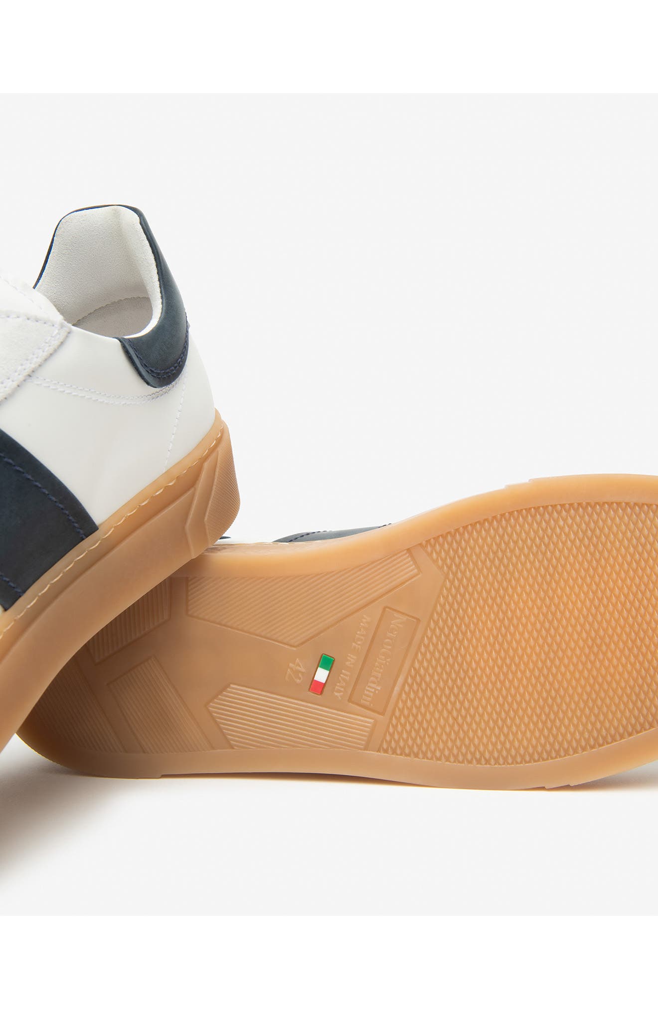 NeroGiardini Low Top Sneaker, Alternate, color, 