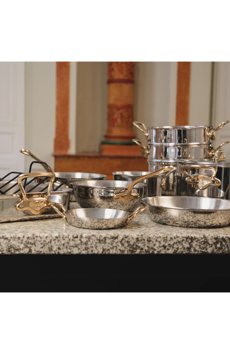 Mauviel M
Cook B 5-Ply Polished Stainless Steel Frying Pan With Brass Handle, 10.2-inch, Alternate, color, Silver