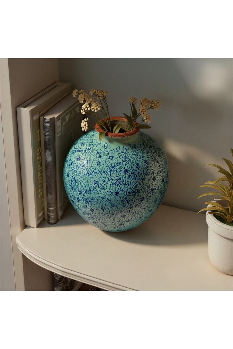 Terra-cotta Vase with Transferware Pattern, Alternate, color, Blue