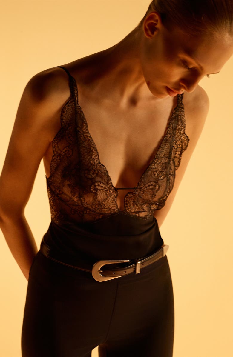 MANGO x Kaia Gerber Elongated Oval Buckle Leather Belt, Alternate, color, 