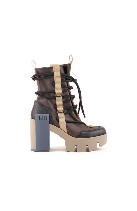 Grip Desert Mid Boots