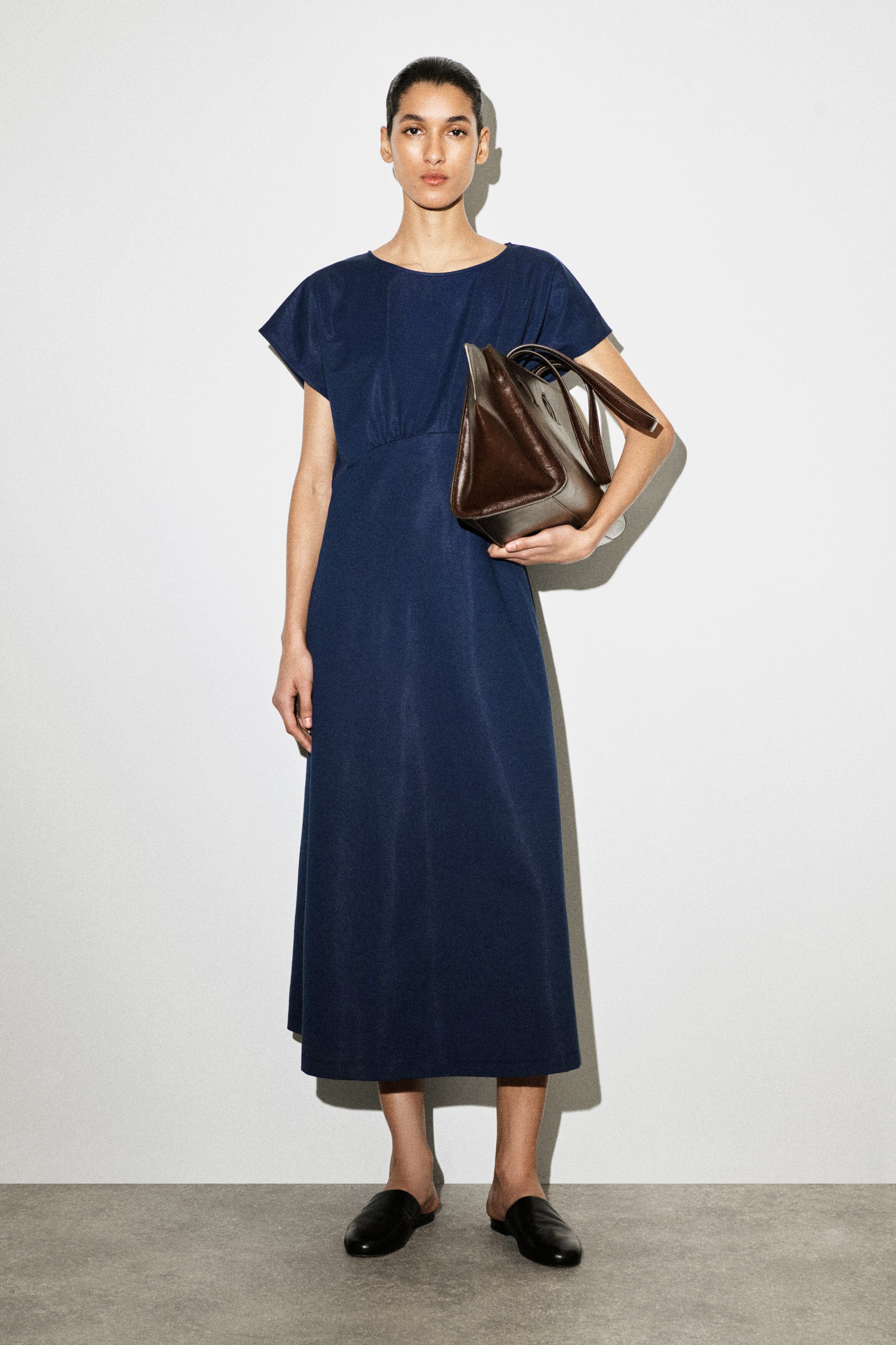 selected DARK BLUE