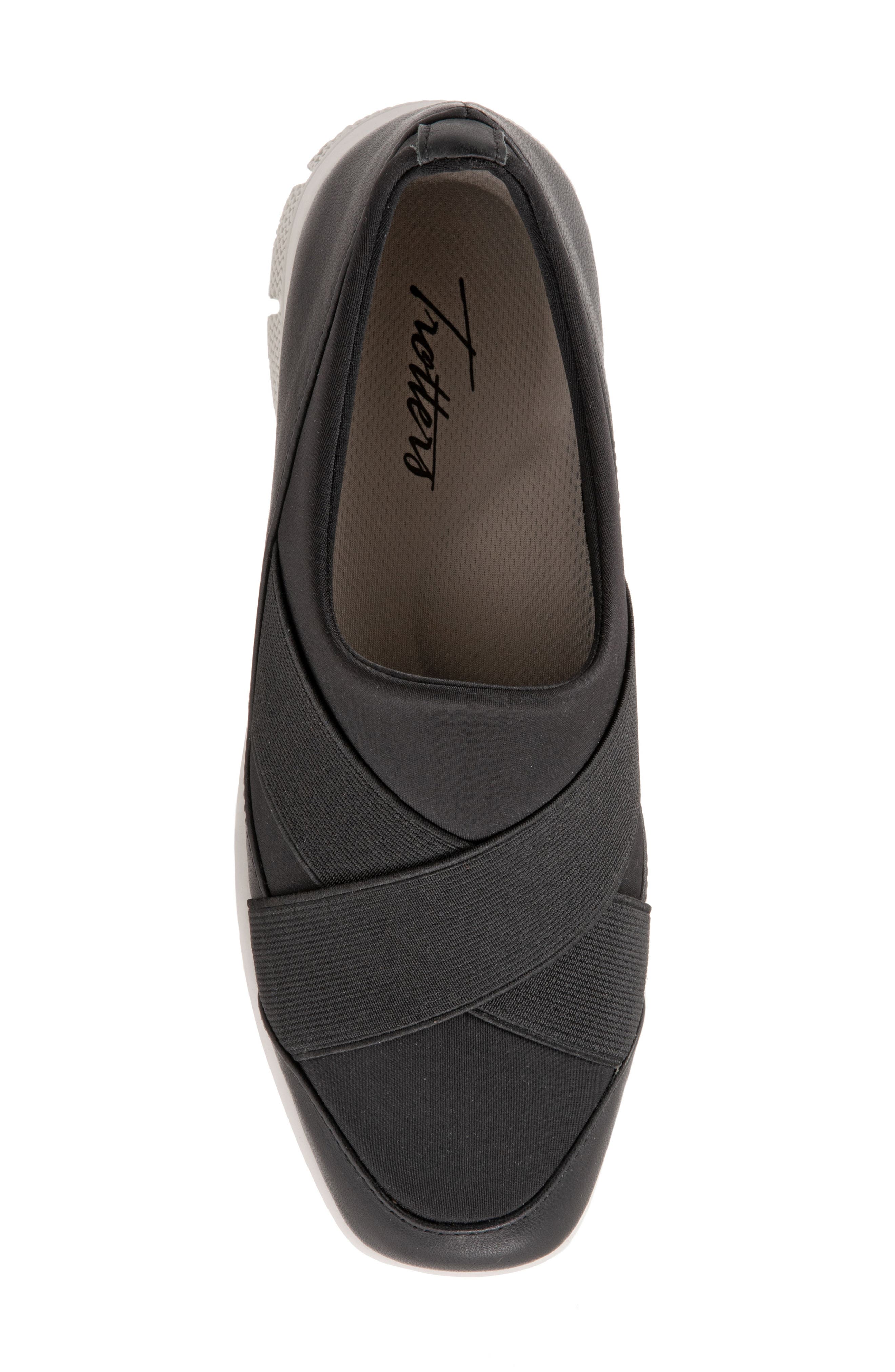 Trotters Urbana Slip-On, Alternate, color, 