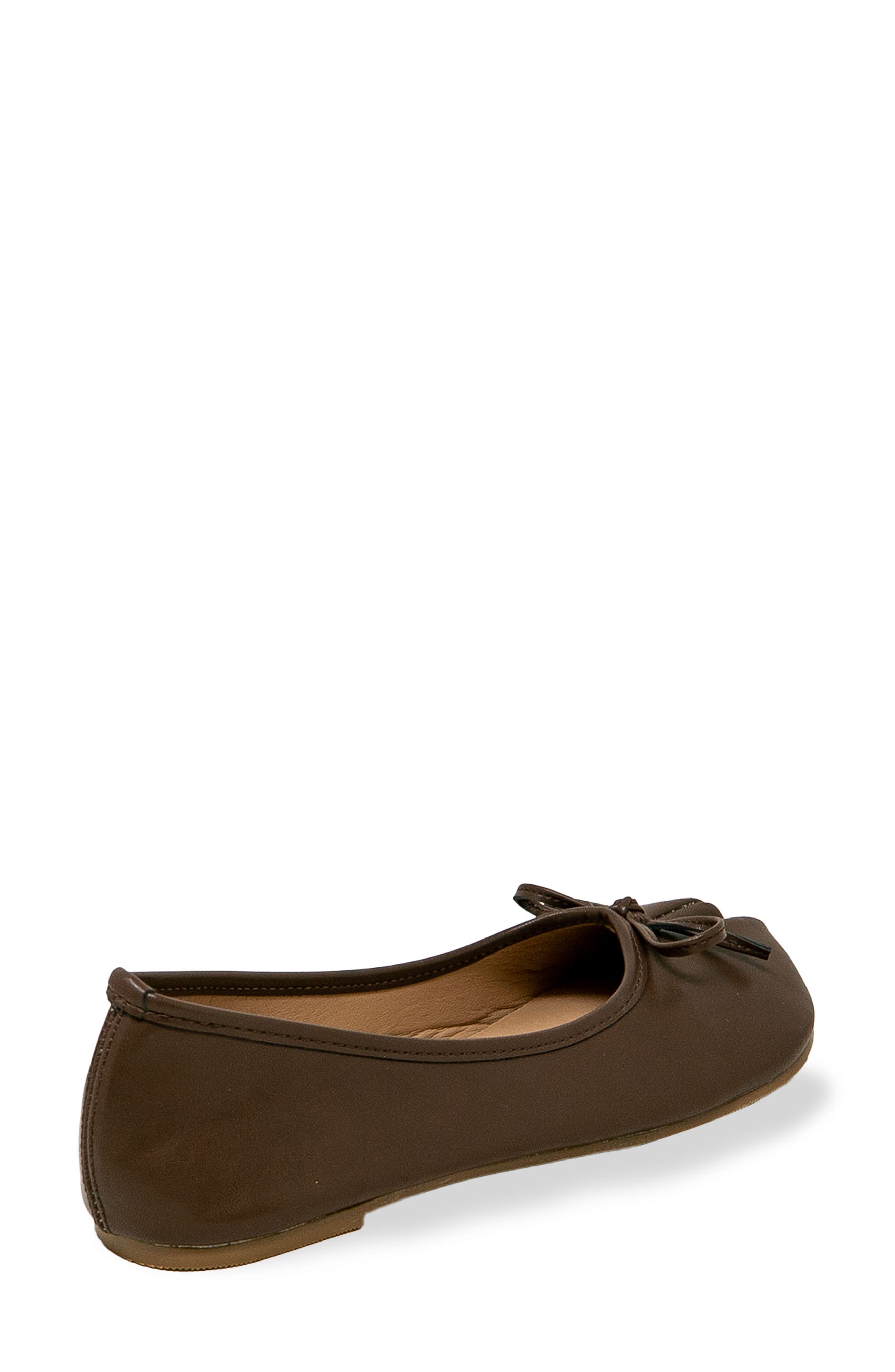 Saphira Split Toe Ballet Flat, Alternate, color, BROWN