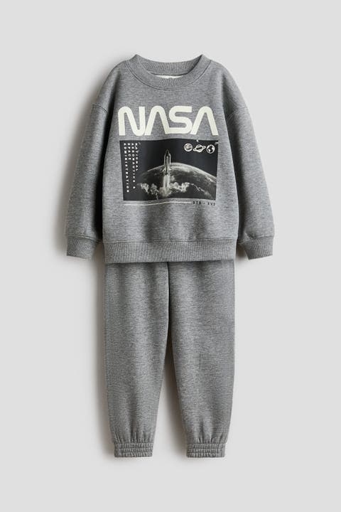 2-piece Sweatshirt And Joggers Set