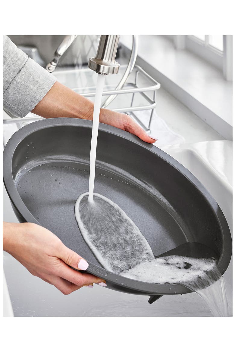 Elite 5 1/2-Quart Oval Ceramic Electric Skillet, Alternate, color, CLOUD CREAM