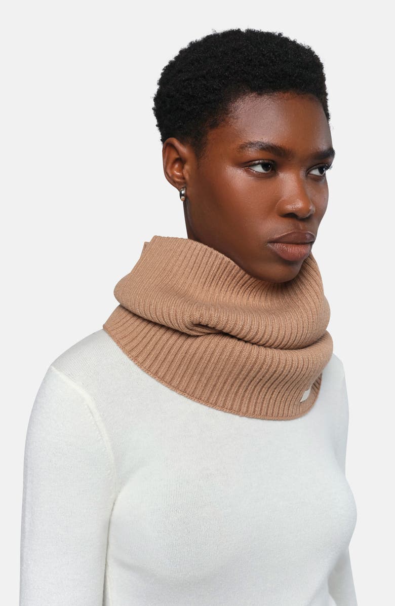 Apparis Albi Neckwamer, Alternate, color, Beige