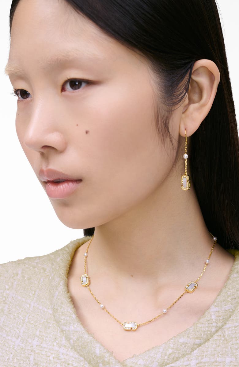 Marc Jacobs J Marc Luxe Mother-of-Pearl Station Chain Necklace, Alternate, color, Gold/Crystal