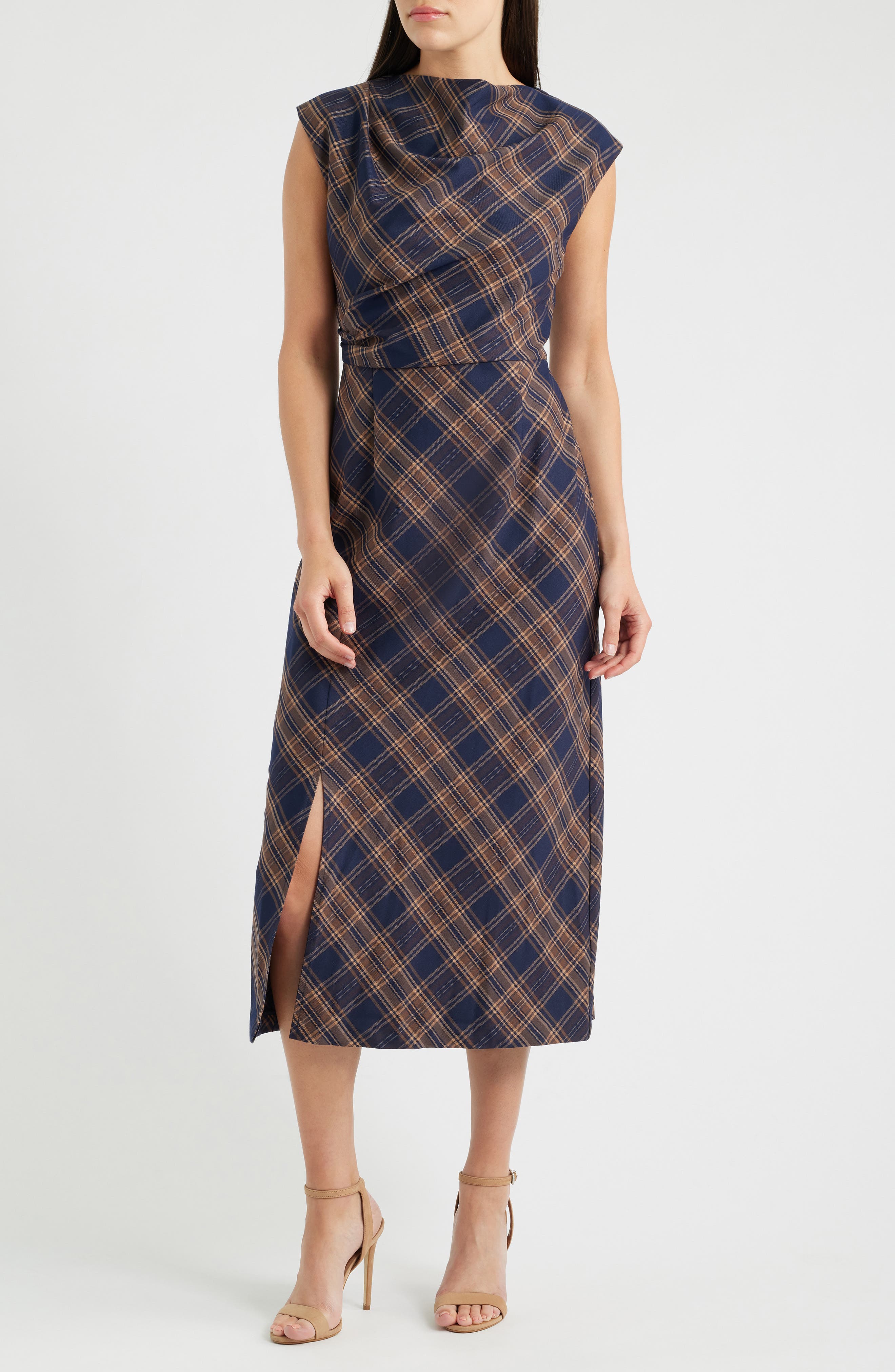 selected NAVY BROWN