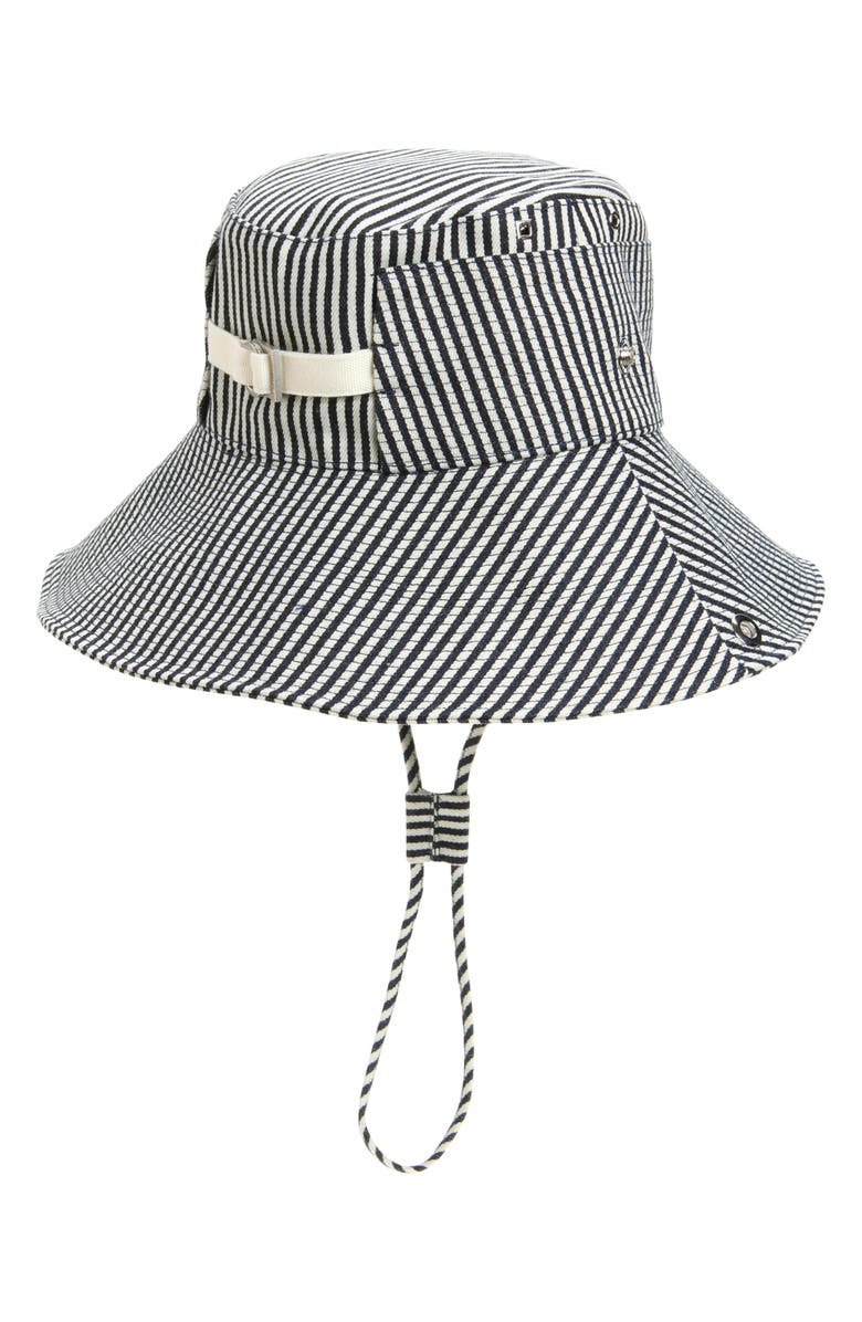 Jacquemus Le Bob de-Nîmes Cotton Twill Bucket Hat, Alternate, color, Navy/ White Stripe 3Fu