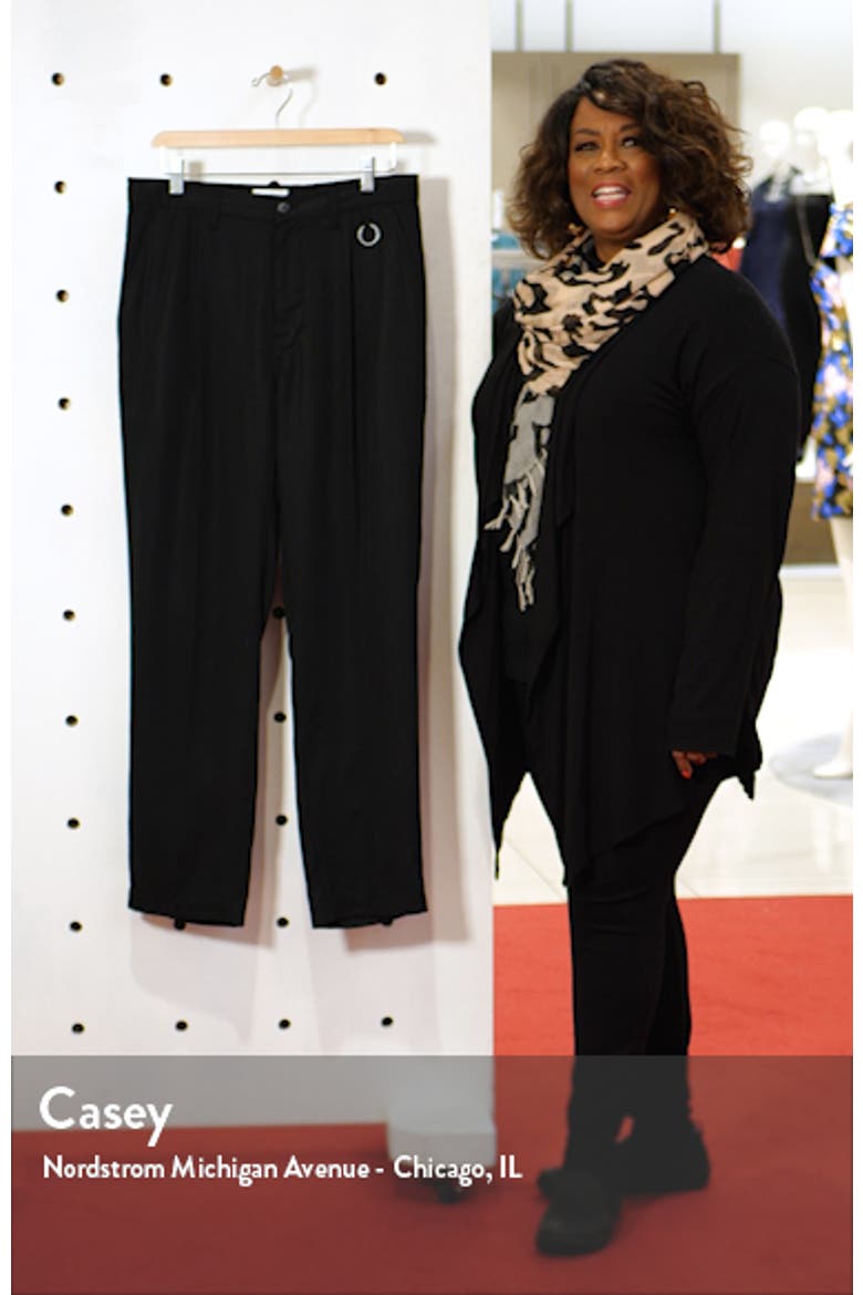 Dean Pleated Pants video