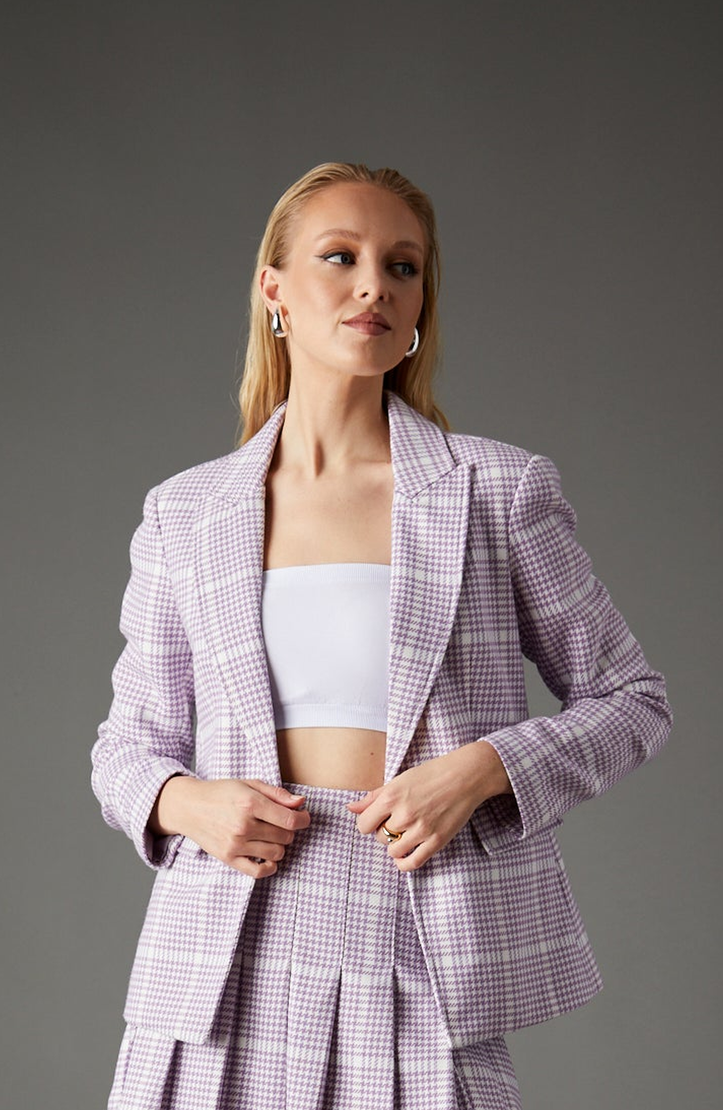 BLUE REVIVAL Hooded Helen Blazer in Lavender Houndstooth and White 