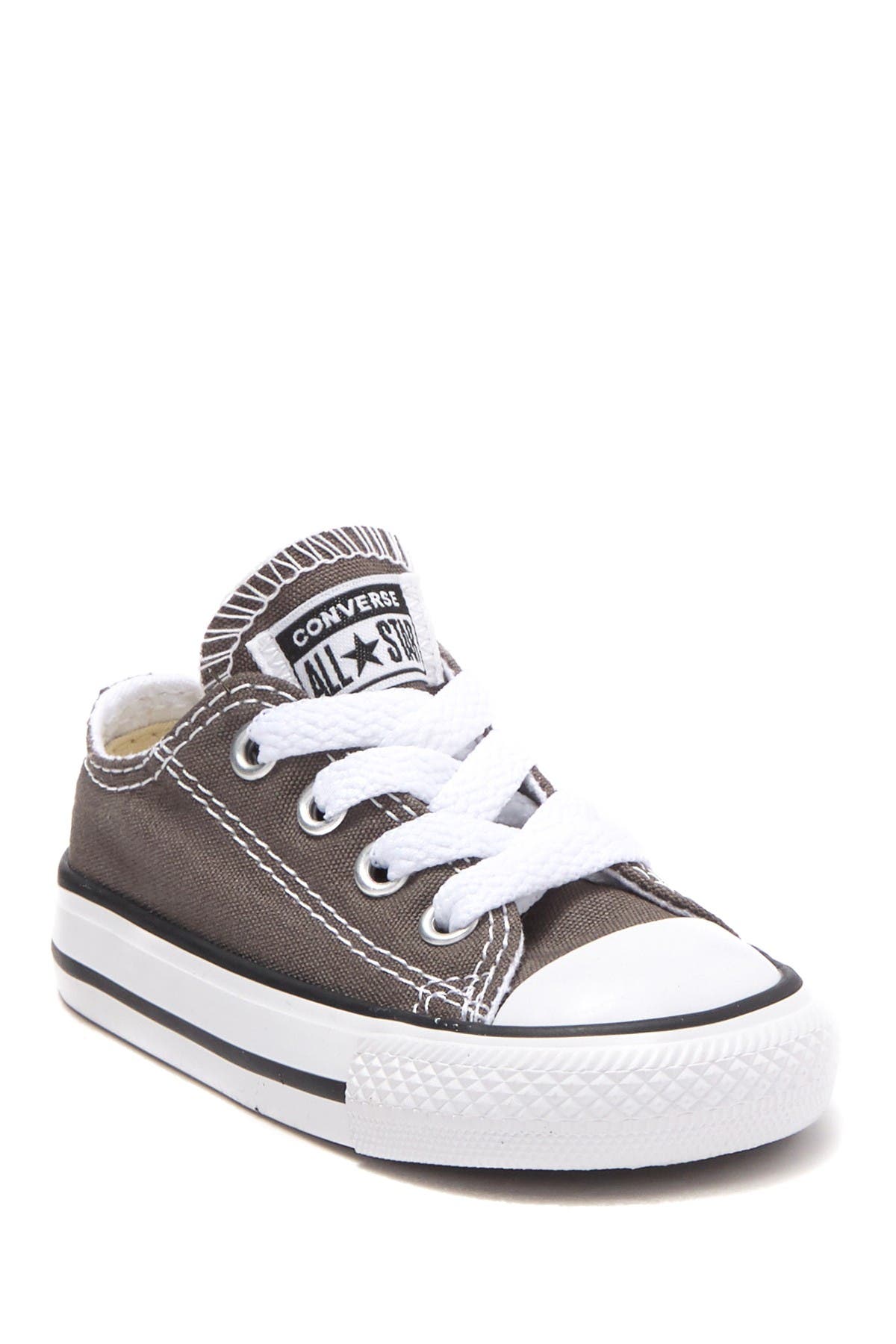 Converse Chuck Taylor<sup>®</sup> Low Top Sneaker, Main, color, 